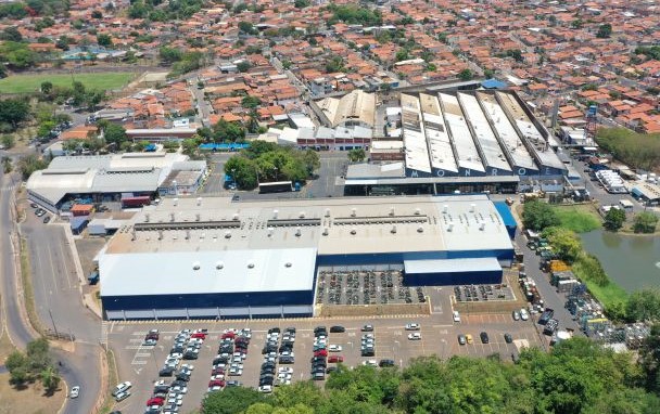 ​MONROE-TENNECO  PLANEJA DEMITIR CERCA DE 400 FUNCIONÁRIOS