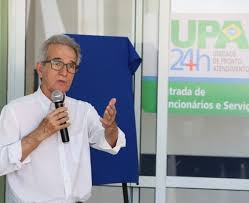 Diretor de Escola  faz comunicado ao Prefeito Paulo Silva mostrando fato e solicitando medidas