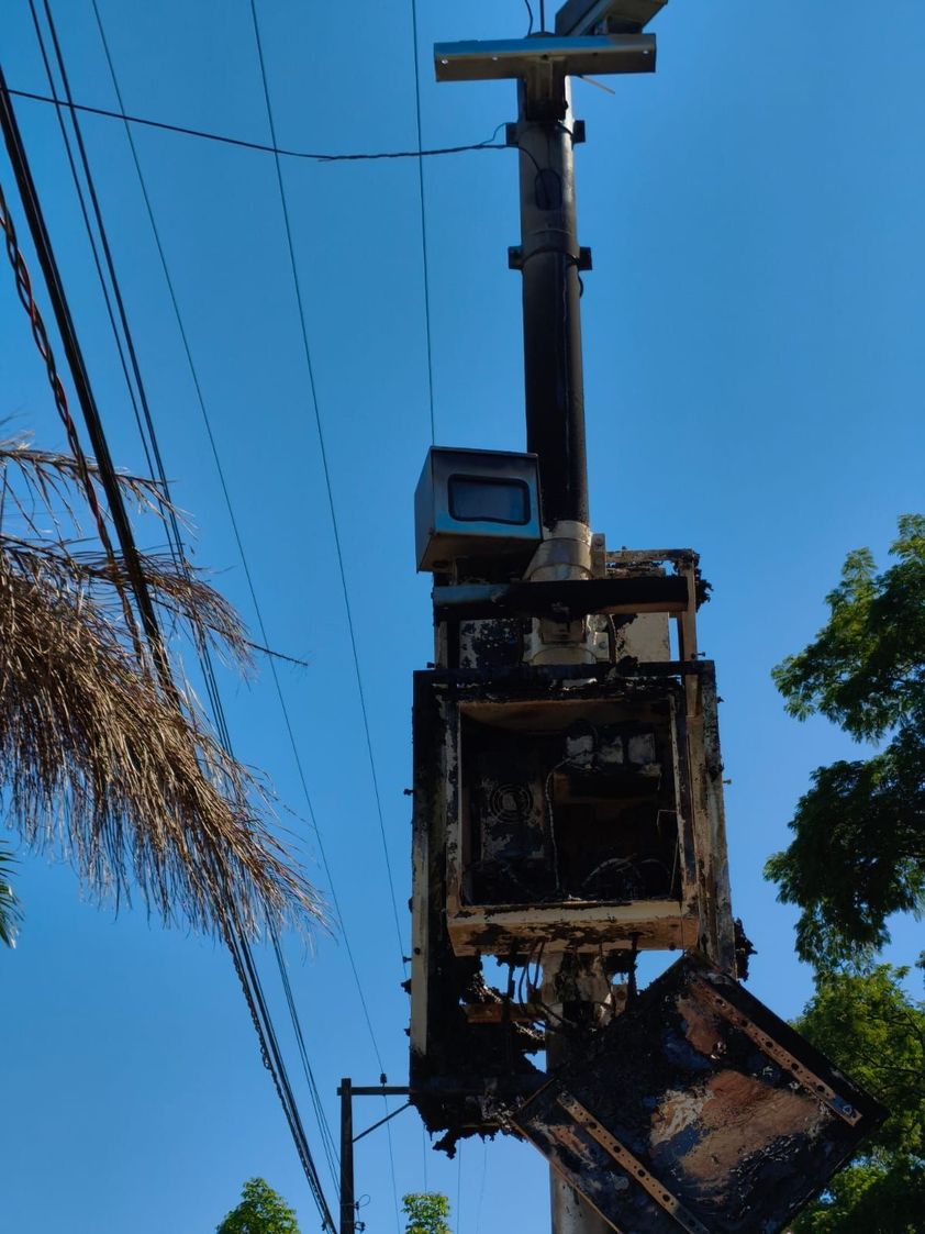 Radar é queimado em Mogi Mirim